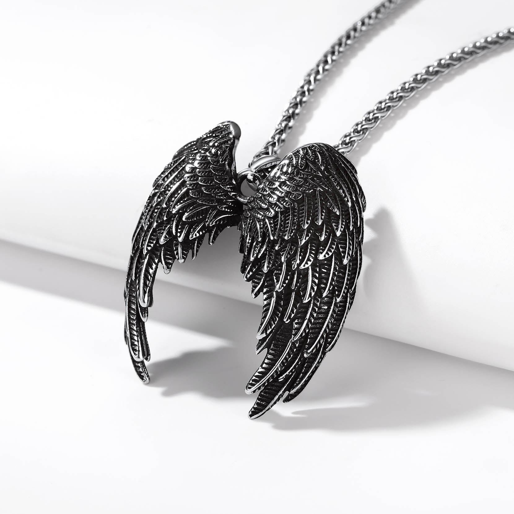 Flash Sale Angel Wings Pendant Necklace for Men and Women