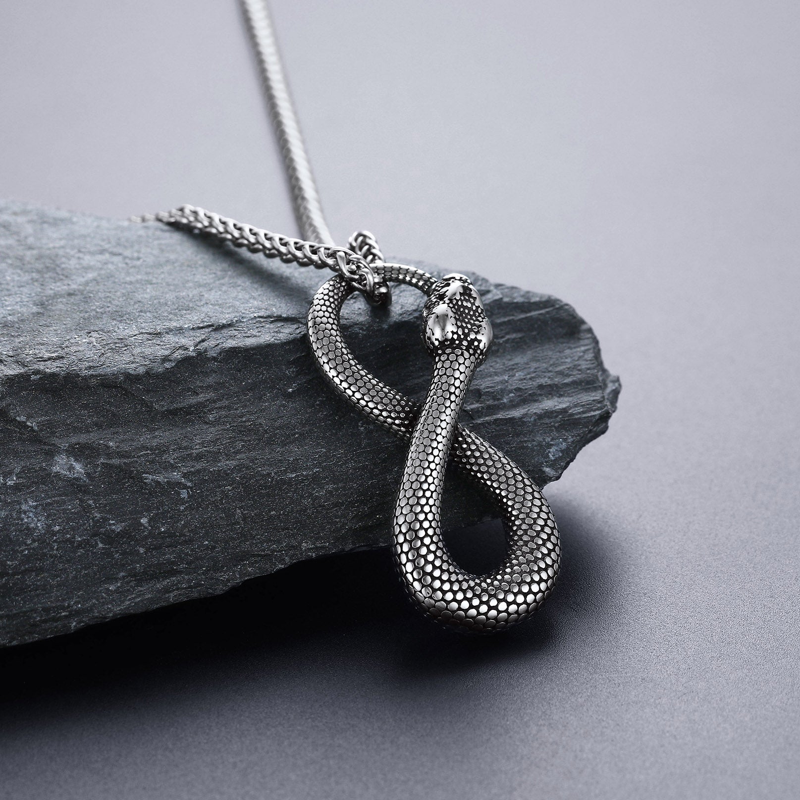 Punk Eight Pythons Infinity Snake Necklace for Men