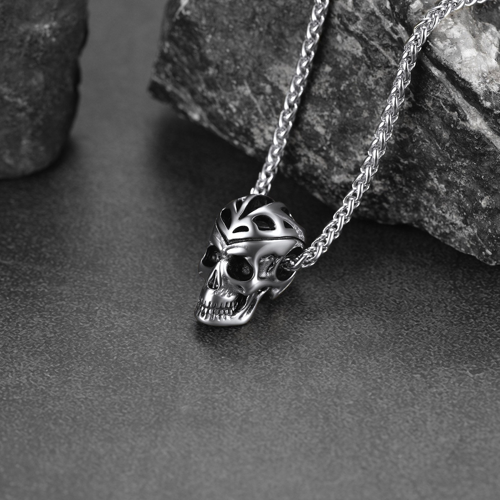 Flash Sale Gothic Skeleton Skull Necklace Pendant For Men