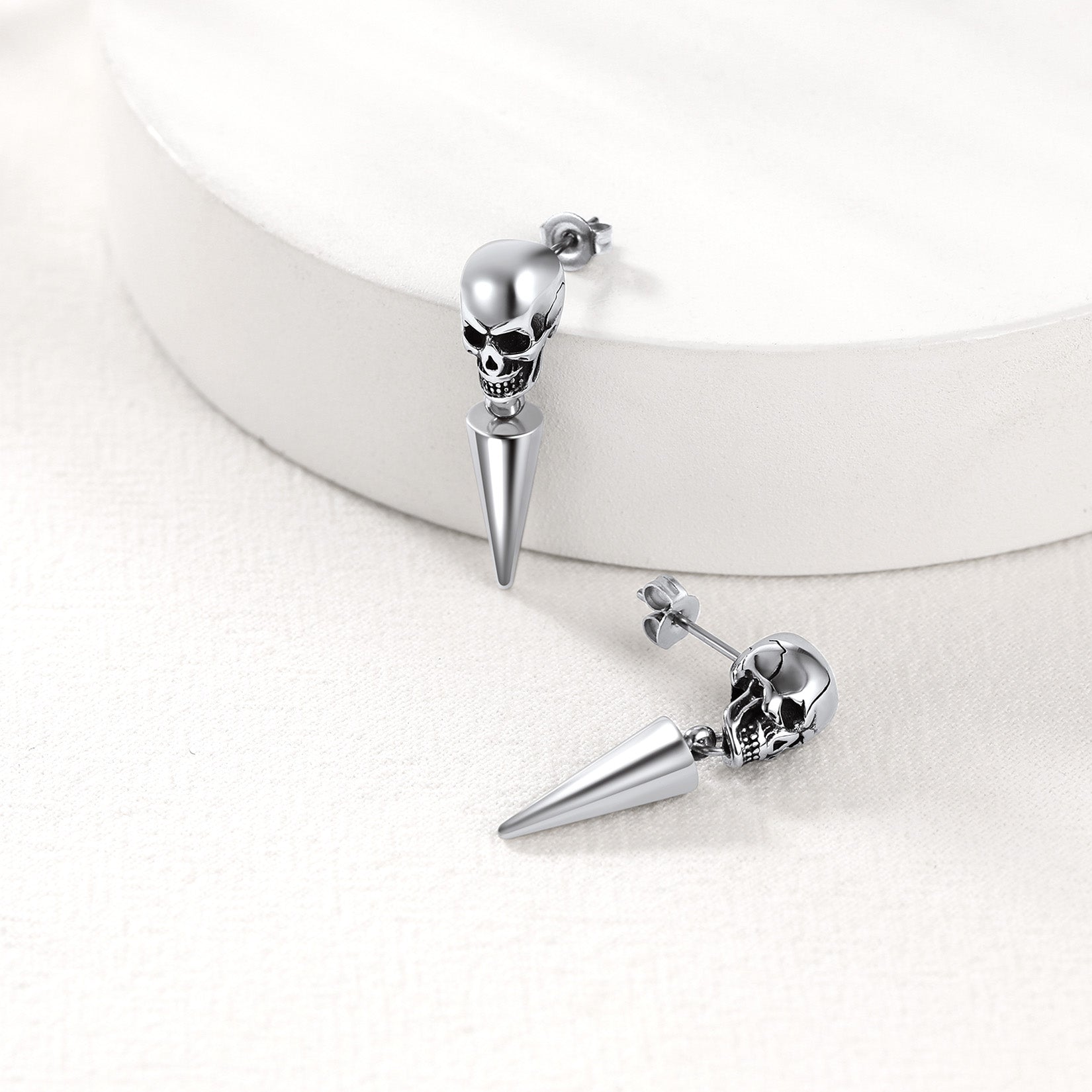 Flash Sale Vintage Punk Spike Skeleton Skull Earrings for Men
