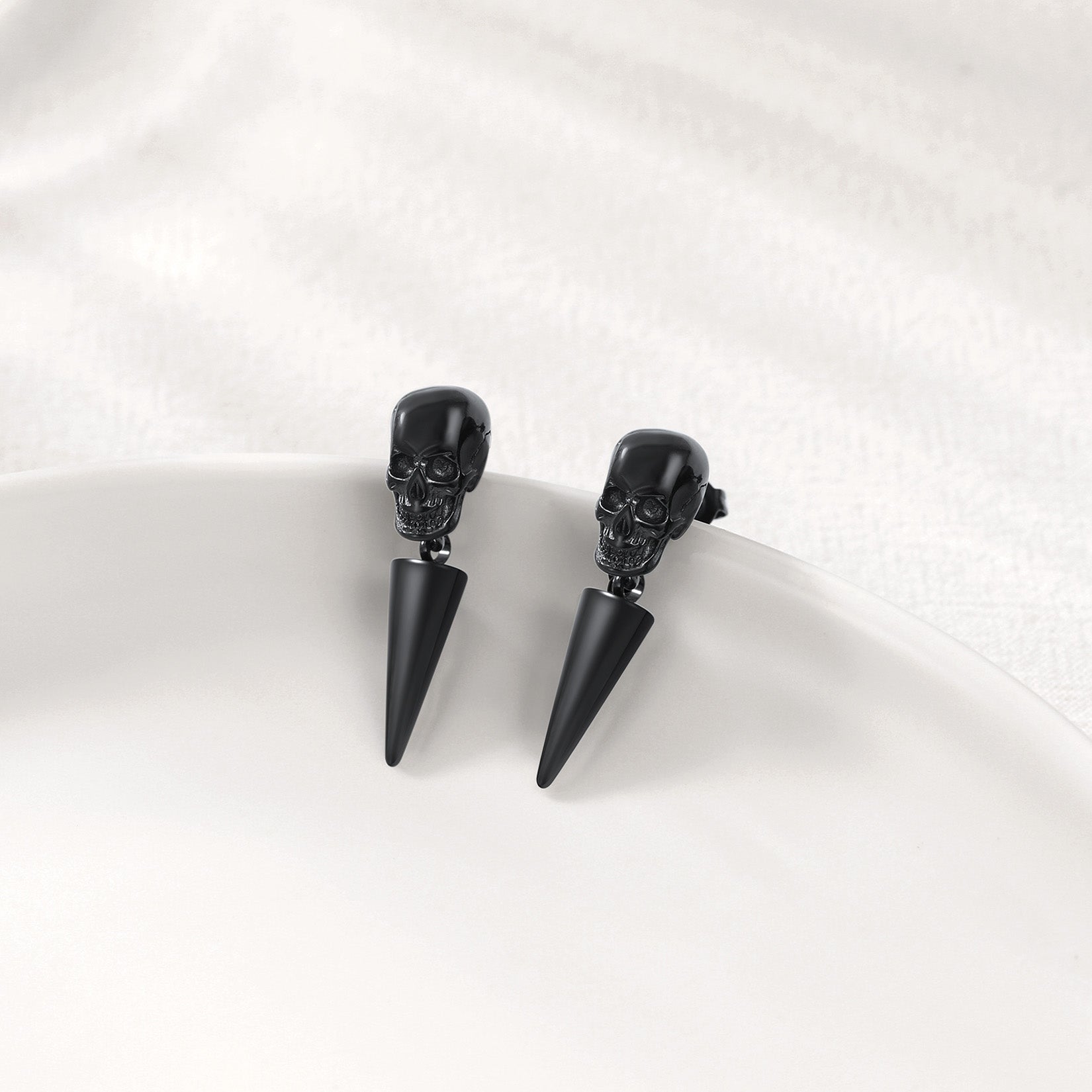 Flash Sale Vintage Punk Spike Skeleton Skull Earrings for Men